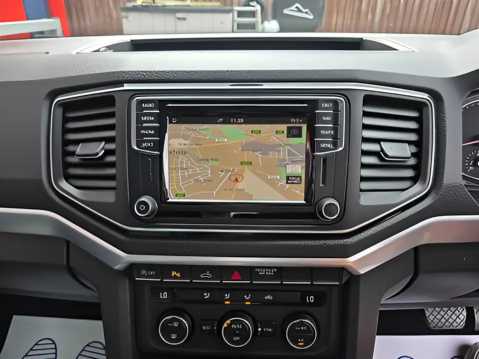 Used 2017 Volkswagen Amarok Highline Black - Interior and Exterior details 14