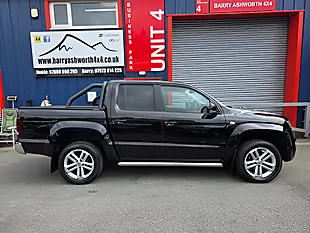 Used 2017 Volkswagen Amarok Highline Black - Interior and Exterior details 4