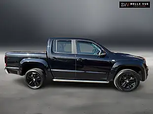 Used 2017 Volkswagen Amarok Highline Deep Black - Interior and Exterior details 3