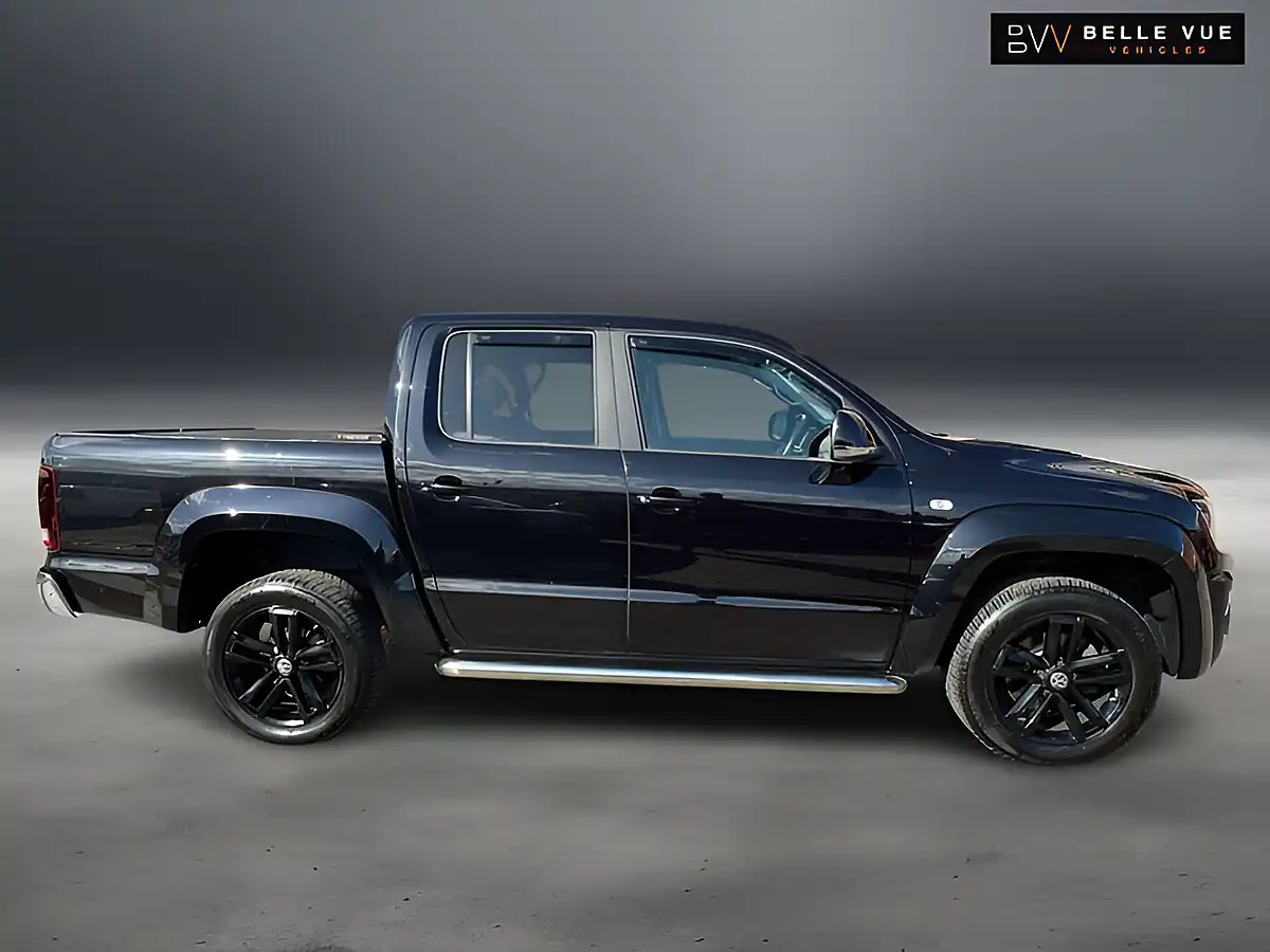 Used 2017 Volkswagen Amarok Highline Deep Black - Interior and Exterior details 3