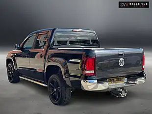 Used 2017 Volkswagen Amarok Highline Deep Black - Interior and Exterior details 6