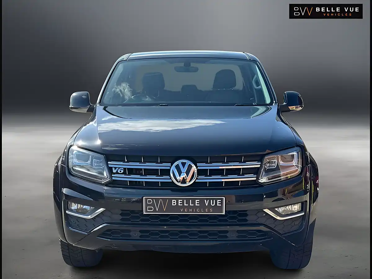 Used 2017 Volkswagen Amarok Highline Deep Black - Interior and Exterior details 9