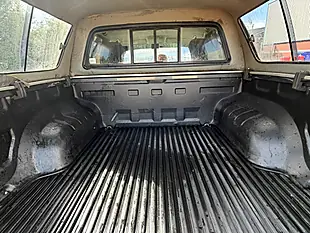 Used 2017 Volkswagen Amarok Highline Grey - Interior and Exterior details 19