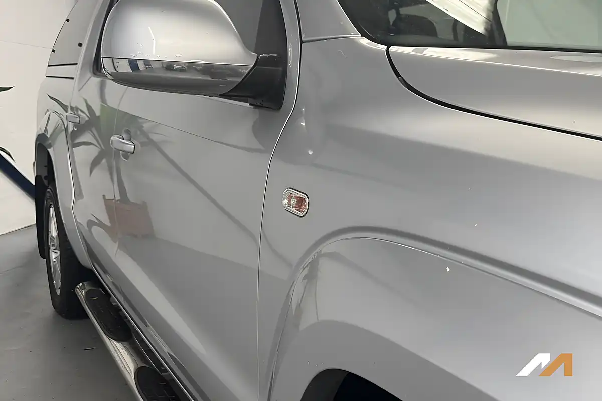 Used 2017 Volkswagen Amarok Highline Silver - Interior and Exterior details 9