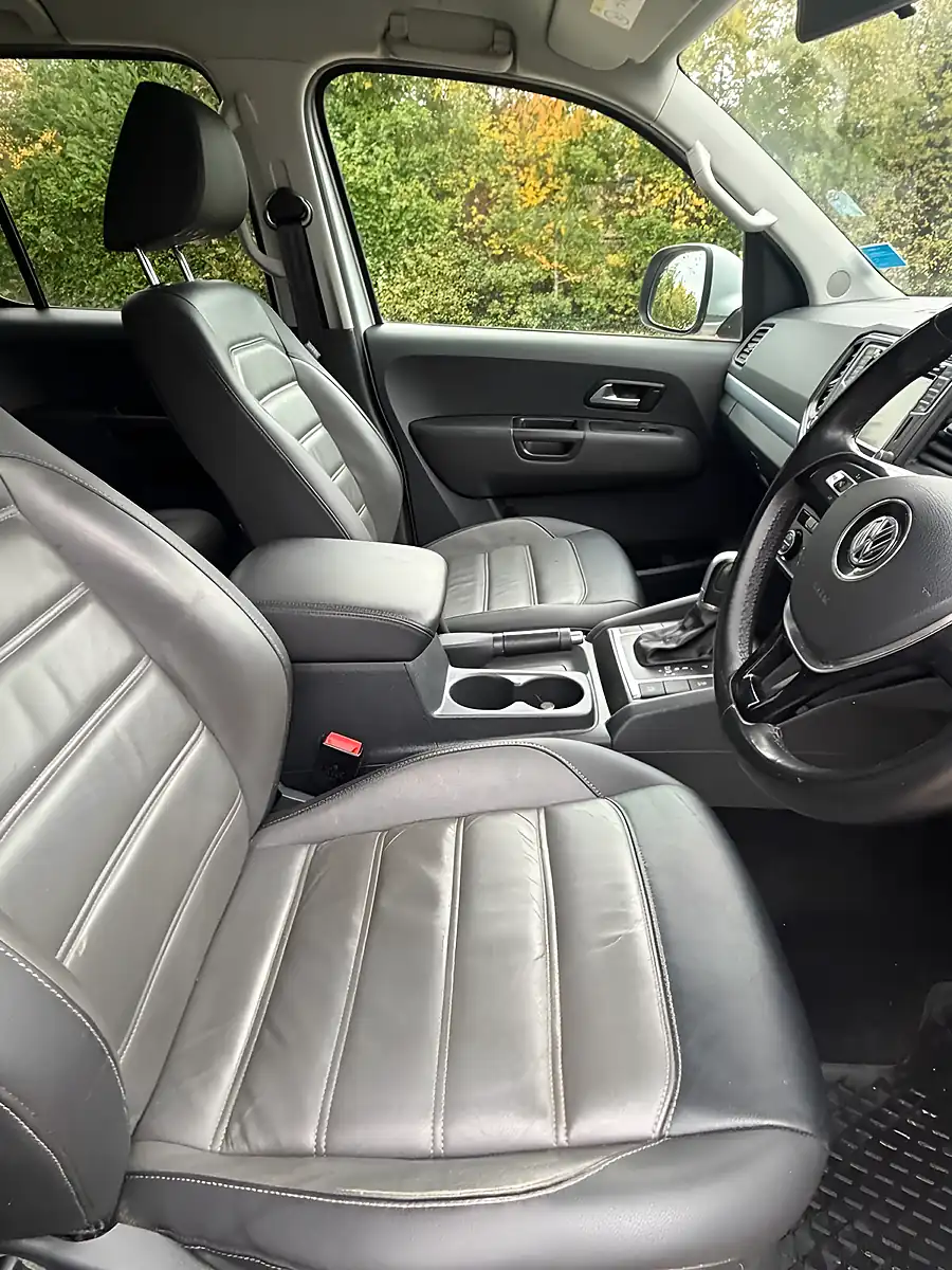 Used 2017 Volkswagen Amarok Highline Silver - Interior and Exterior details 12