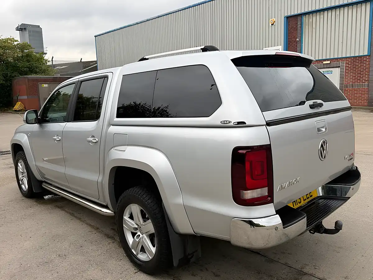 Used 2017 Volkswagen Amarok Highline Silver - Interior and Exterior details 4