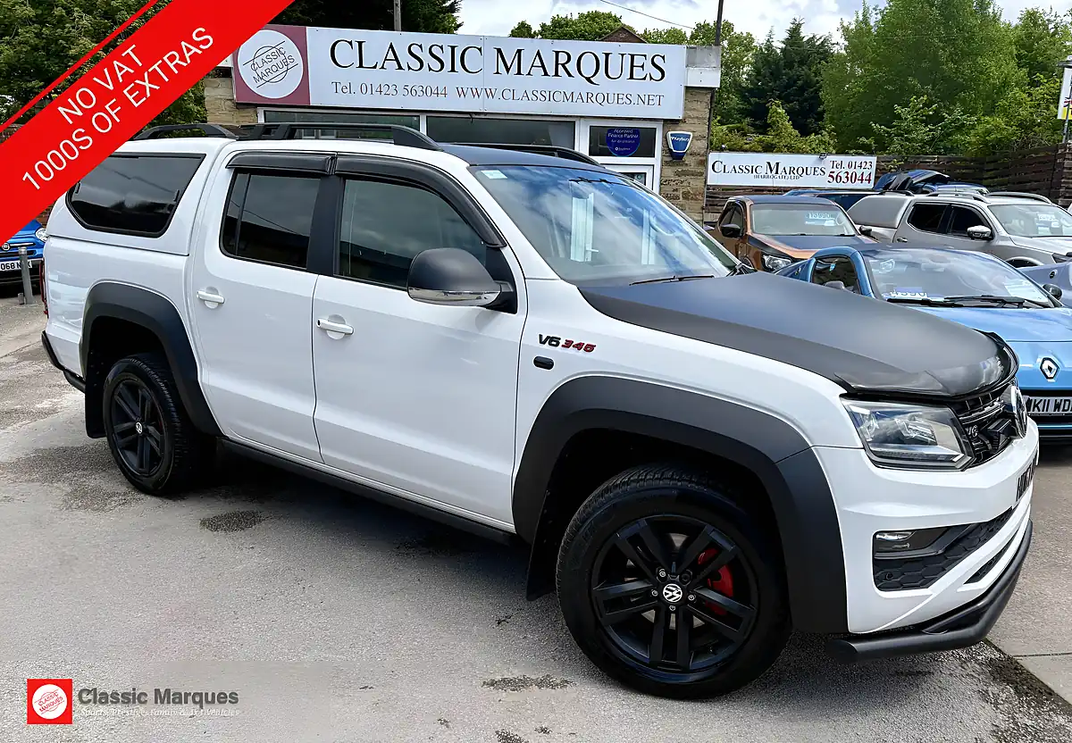 Used 2017 Volkswagen Amarok Highline White - Front View