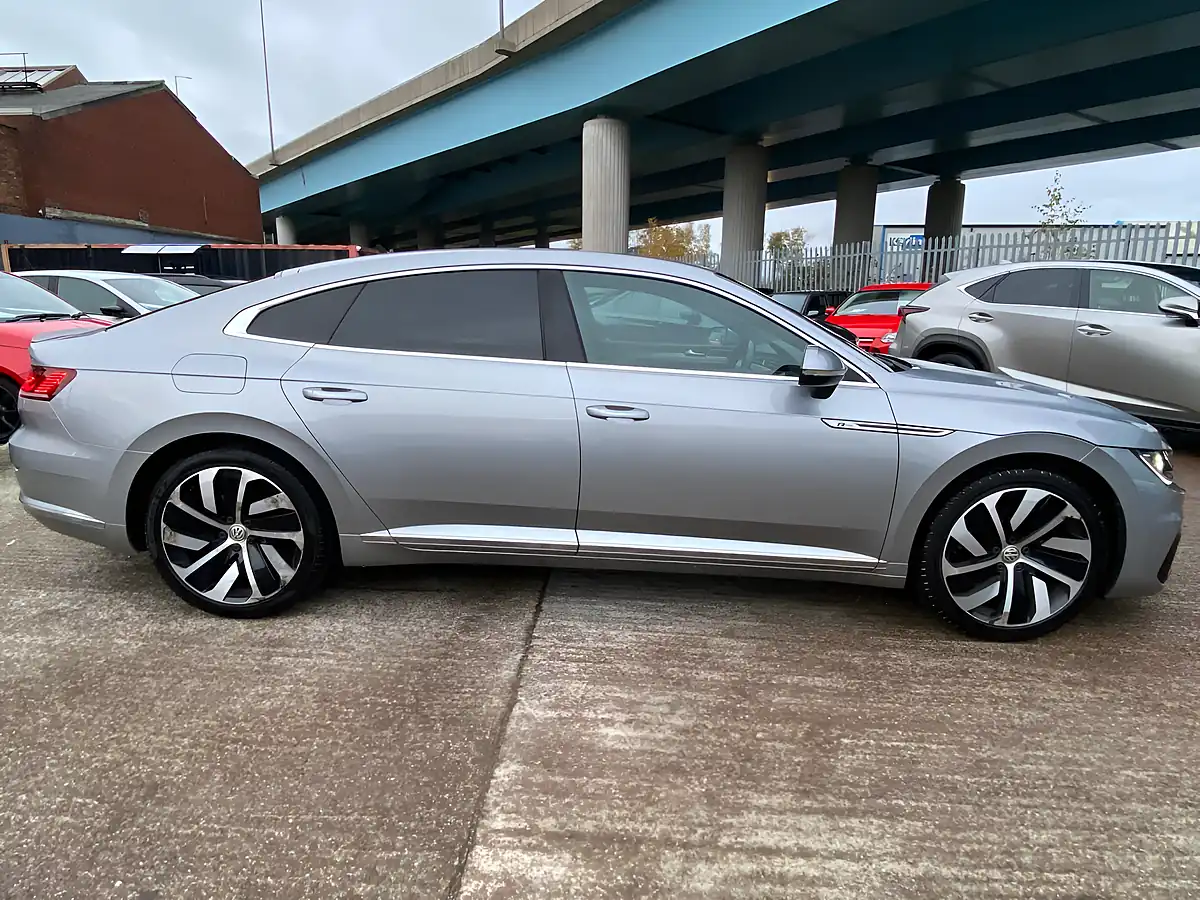 Used 2017 Volkswagen Arteon R-Line Silver - Interior and Exterior details 14