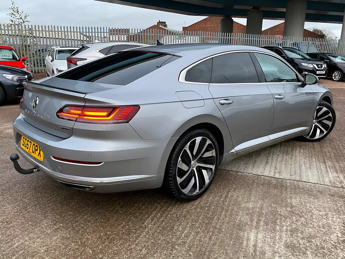 Used 2017 Volkswagen Arteon R-Line Silver - Interior and Exterior details 7