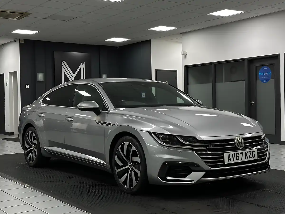 Used 2017 Volkswagen Arteon R-Line Silver - Interior and Exterior details 4