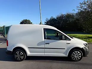 Used 2017 Volkswagen Caddy Bluemotion Tech Startline Swb White - Interior and Exterior details 2