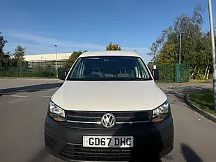 Used 2017 Volkswagen Caddy Bluemotion Tech Startline Swb White - Interior and Exterior details 8