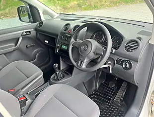 Used 2017 Volkswagen Caddy C20 Startline Candy White - Interior and Exterior details 15