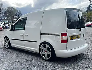 Used 2017 Volkswagen Caddy C20 Startline Candy White - Interior and Exterior details 5
