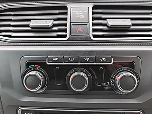 Used 2017 Volkswagen Caddy Highline Silver - Interior and Exterior details 15