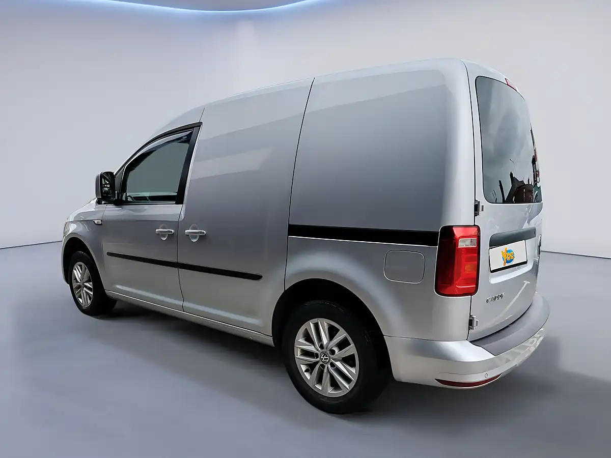 Used 2017 Volkswagen Caddy Highline Silver - Interior and Exterior details 3