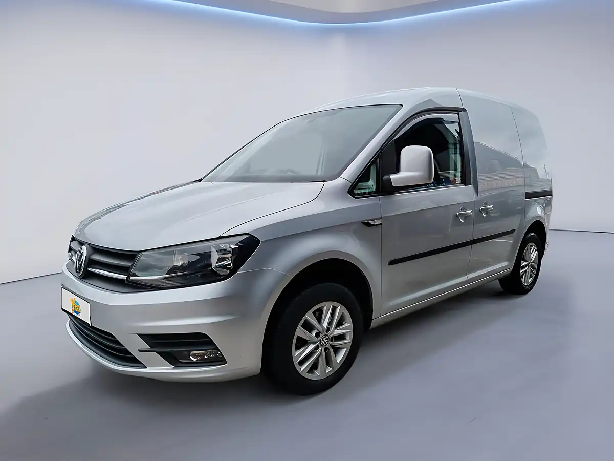 Used 2017 Volkswagen Caddy Highline Silver - Interior and Exterior details 5