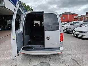 Used 2017 Volkswagen Caddy Highline Silver - Interior and Exterior details 7