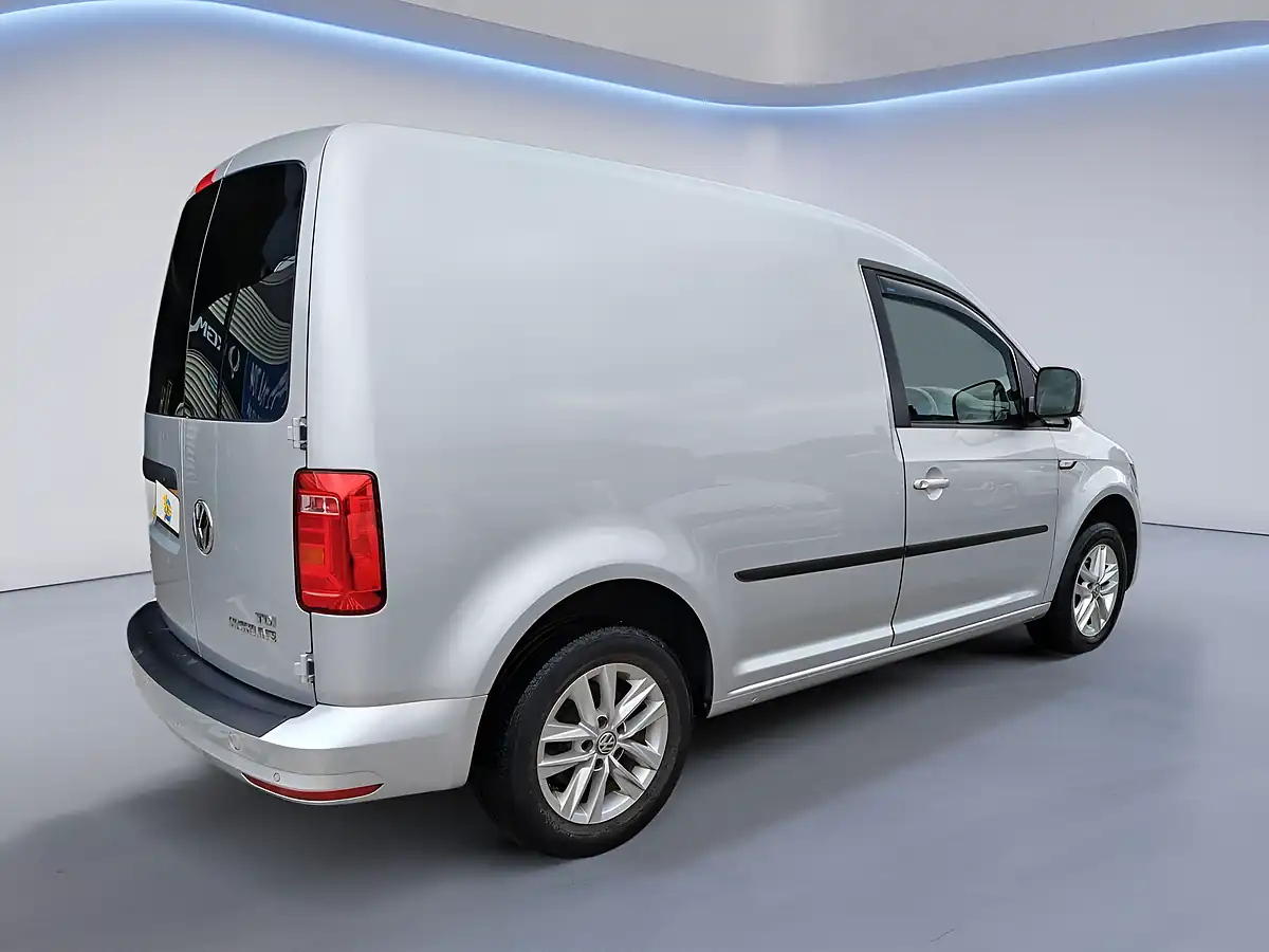 Used 2017 Volkswagen Caddy Highline Silver - Interior and Exterior details 8