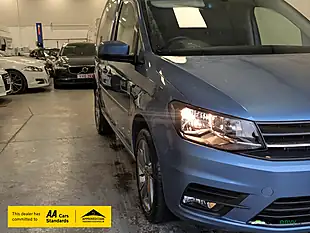 Used 2017 Volkswagen Caddy Life Blue - Interior and Exterior details 3