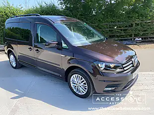 Used 2017 Volkswagen Caddy Maxi Life Purple - Interior and Exterior details 6