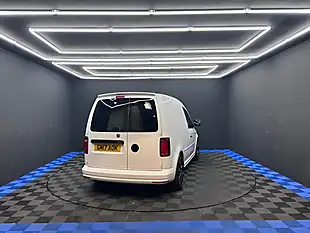 Used 2017 Volkswagen Caddy Startline White - Interior and Exterior details 11