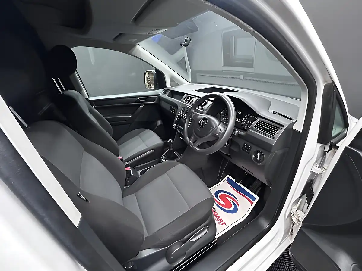 Used 2017 Volkswagen Caddy Startline White - Interior and Exterior details 20