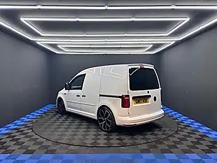Used 2017 Volkswagen Caddy Startline White - Interior and Exterior details 8