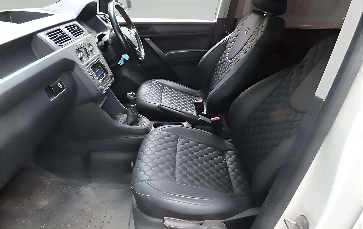 Used 2017 Volkswagen Caddy Startline White - Interior and Exterior details 6