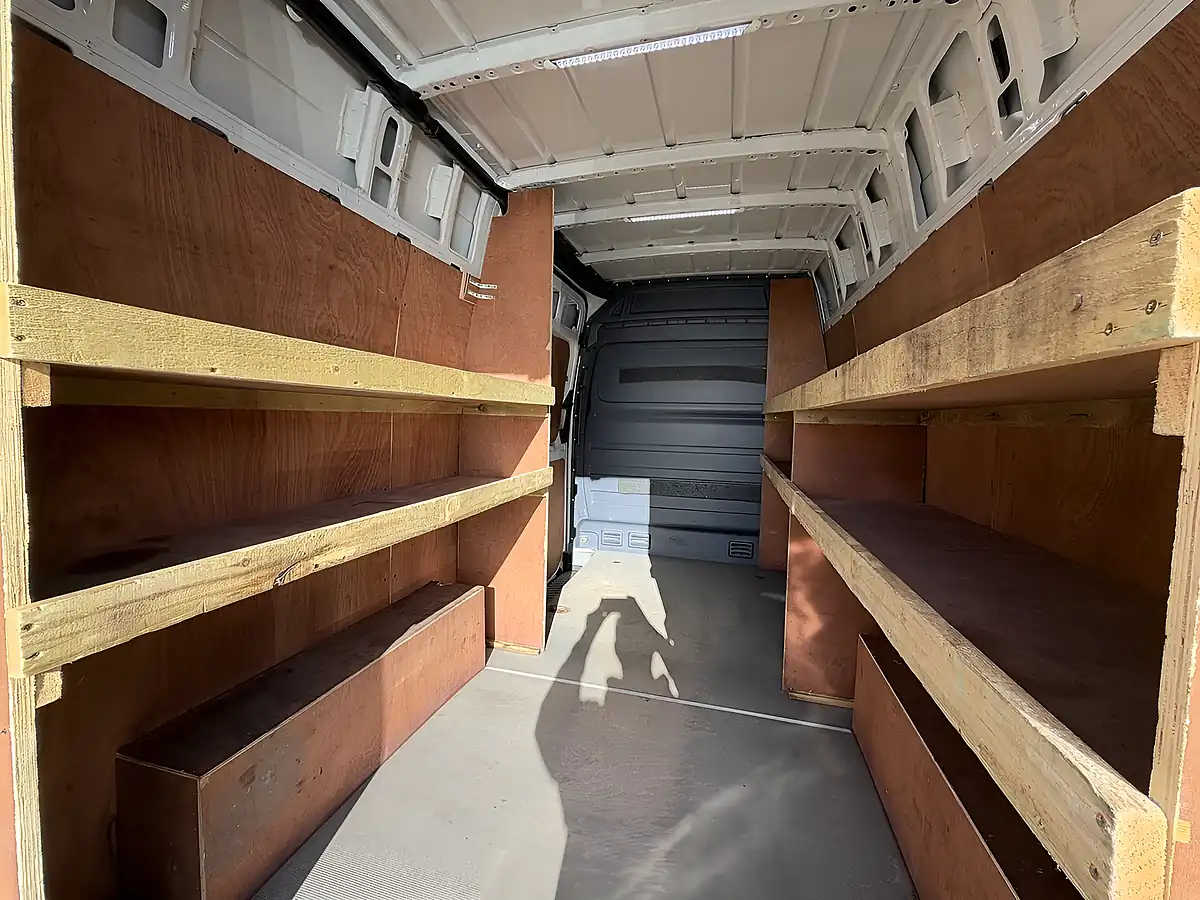 Used 2017 Volkswagen Crafter CR35 High Roof Mwb White - Interior and Exterior details 4