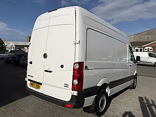 Used 2017 Volkswagen Crafter CR35 High Roof Mwb White - Interior and Exterior details 6