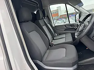 Used 2017 Volkswagen Crafter Startline White - Interior and Exterior details 18