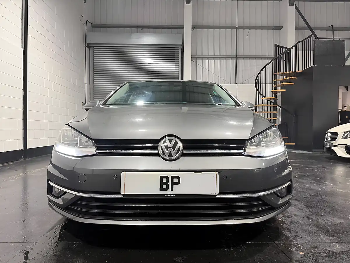 Used 2017 Volkswagen Golf Bluemotion Tech GT Grey - Interior and Exterior details 2