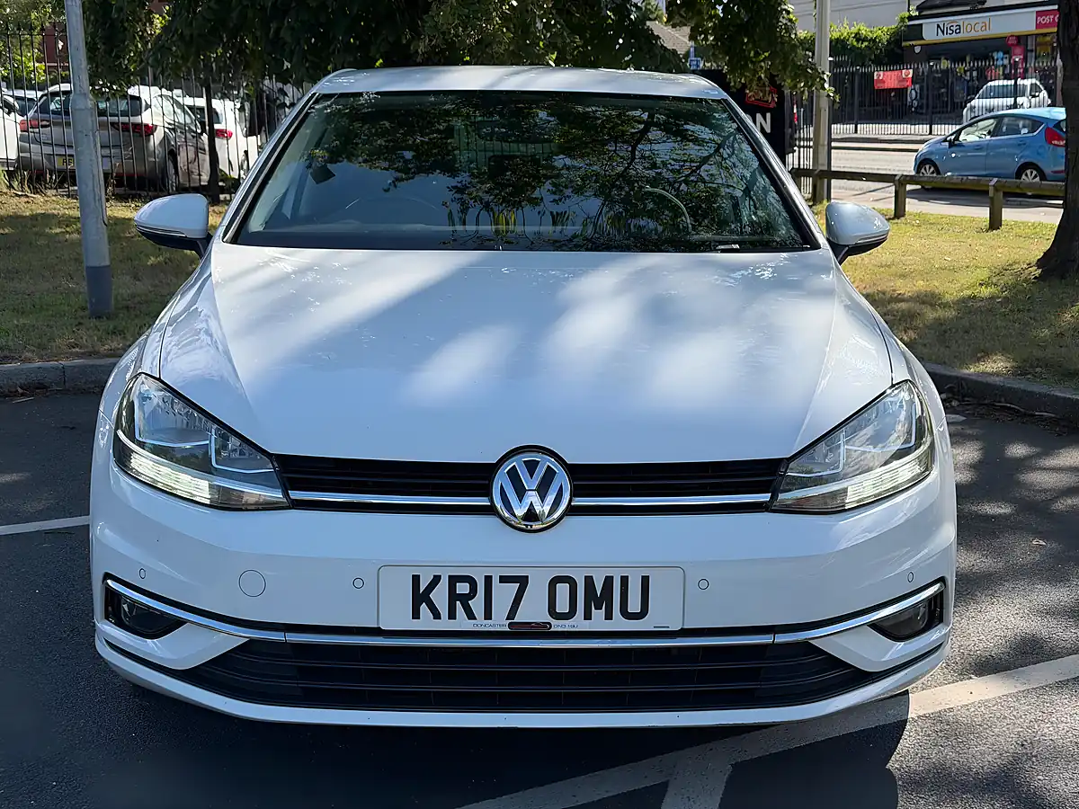 Used 2017 Volkswagen Golf Bluemotion Tech GT - Interior and Exterior details 2