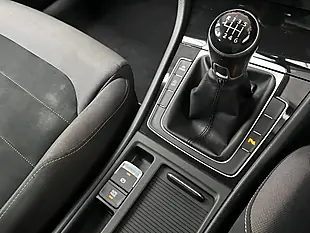 Used 2017 Volkswagen Golf Bluemotion Tech GT Indium Grey - Interior and Exterior details 15