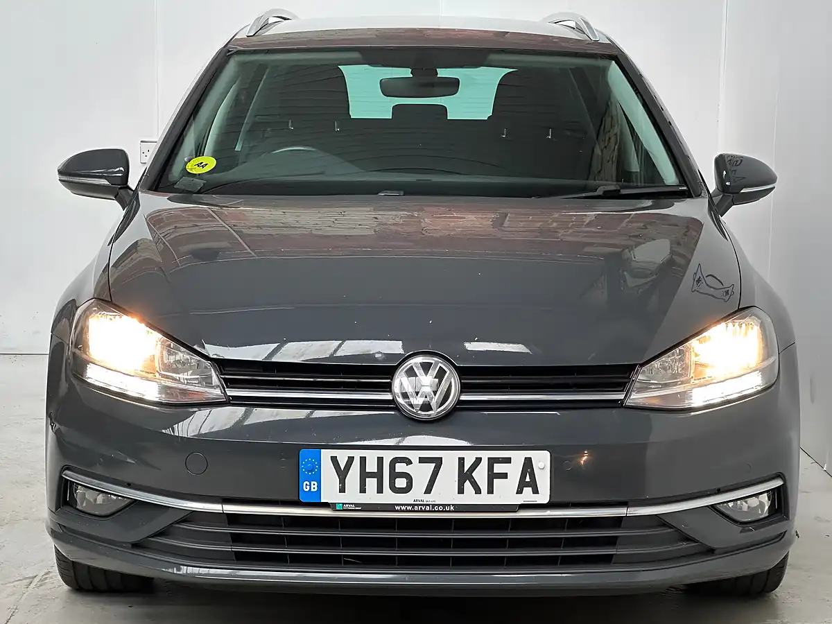Used 2017 Volkswagen Golf Bluemotion Tech GT Indium Grey - Interior and Exterior details 2