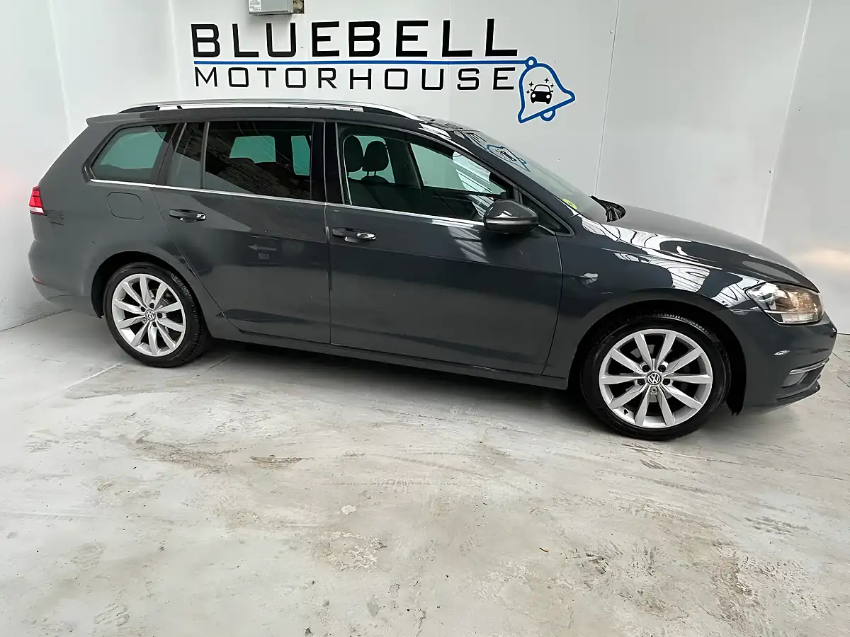 Used 2017 Volkswagen Golf Bluemotion Tech GT Indium Grey - Interior and Exterior details 8