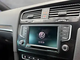 Used 2017 Volkswagen Golf Bluemotion Tech Gtd Silver - Interior and Exterior details 17