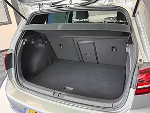 Used 2017 Volkswagen Golf Bluemotion Tech Gtd Silver - Interior and Exterior details 20