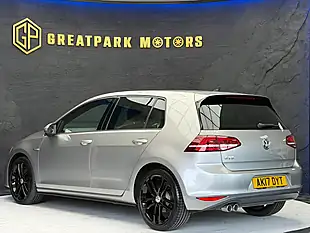 Used 2017 Volkswagen Golf Bluemotion Tech Gtd Silver - Interior and Exterior details 7