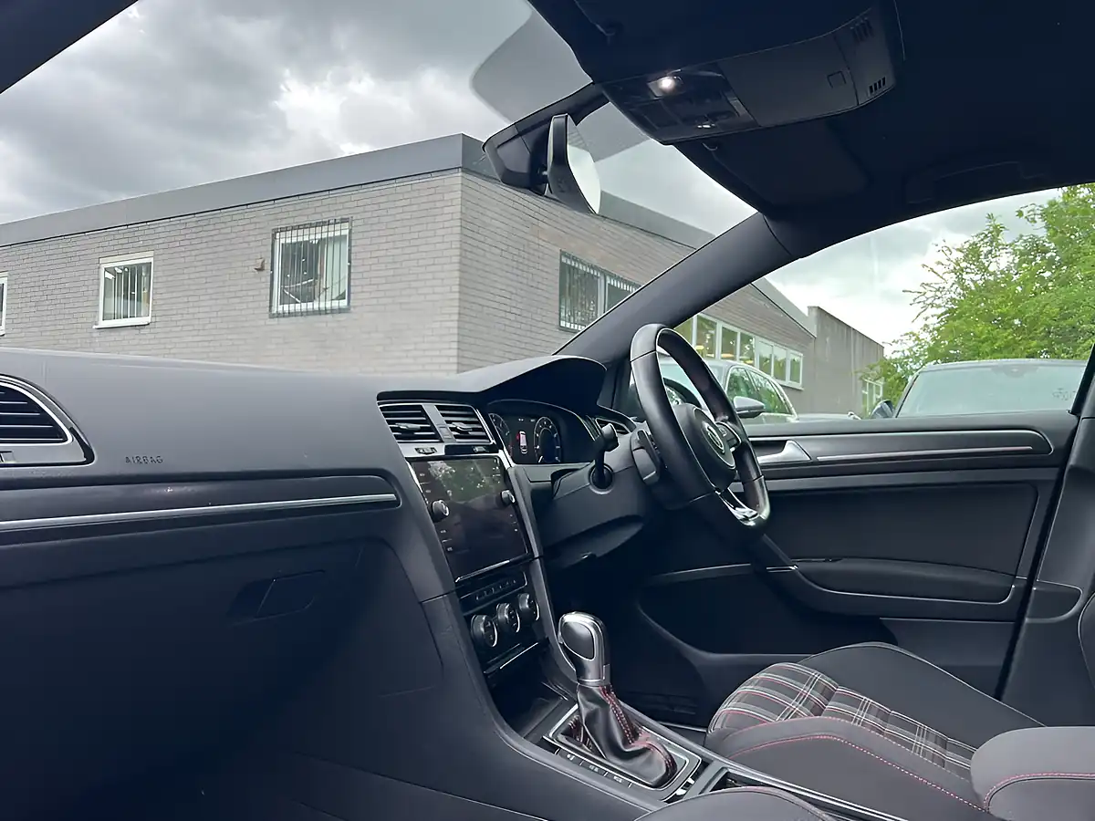 Used 2017 Volkswagen Golf Bluemotion Tech GTI Grey - Interior and Exterior details 17