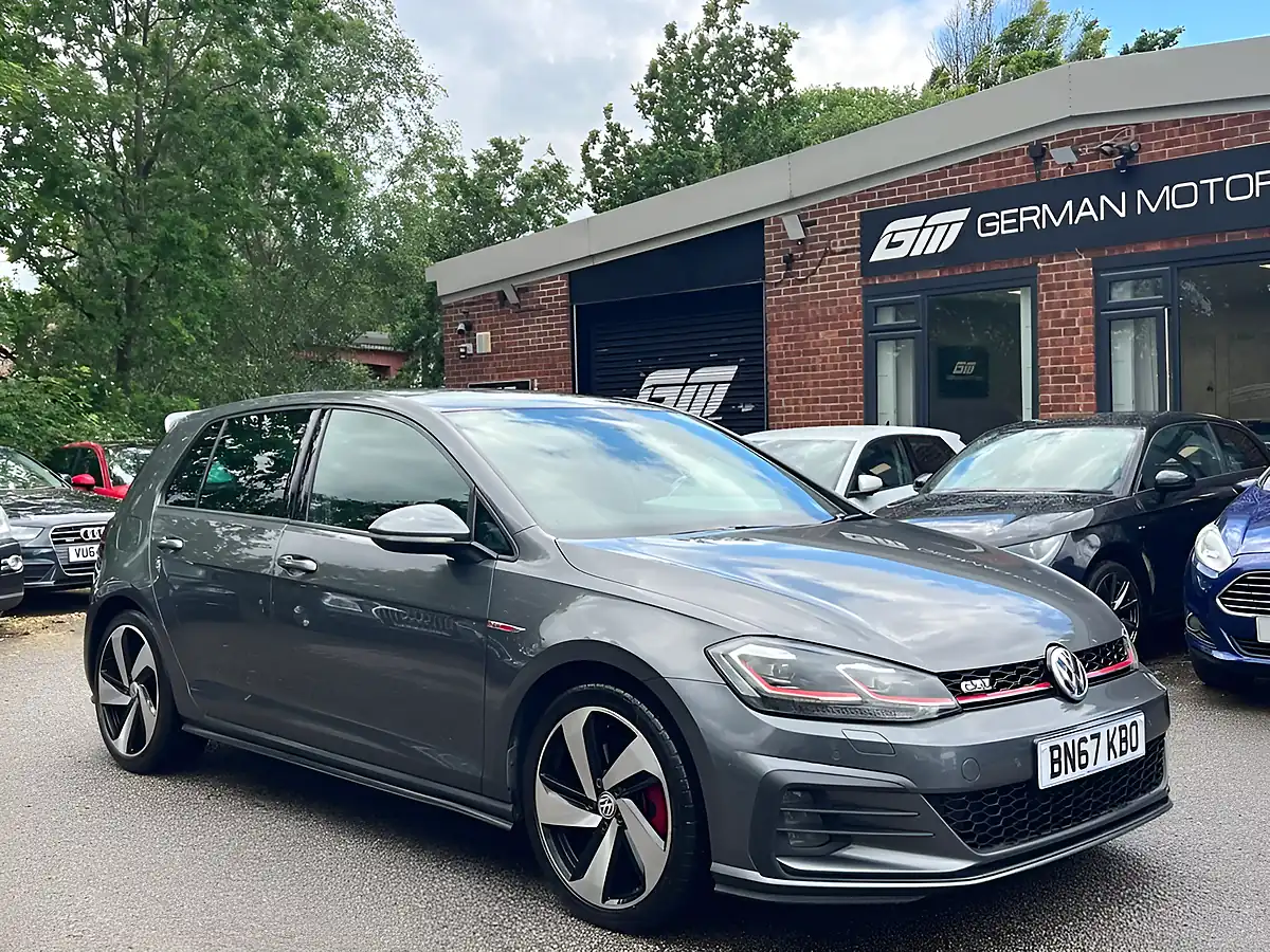 Used 2017 Volkswagen Golf Bluemotion Tech GTI Grey - Interior and Exterior details 5