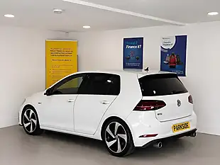 Used 2017 Volkswagen Golf Bluemotion Tech GTI White - Interior and Exterior details 4