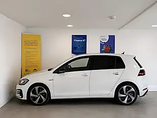 Used 2017 Volkswagen Golf Bluemotion Tech GTI White - Interior and Exterior details 9