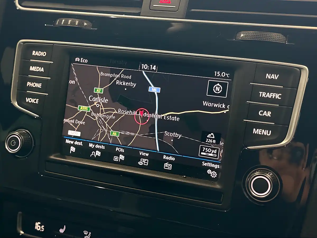 Used 2017 Volkswagen Golf Bluemotion Tech R Blue - Interior and Exterior details 16