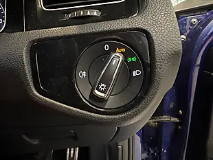 Used 2017 Volkswagen Golf Bluemotion Tech R Blue - Interior and Exterior details 17