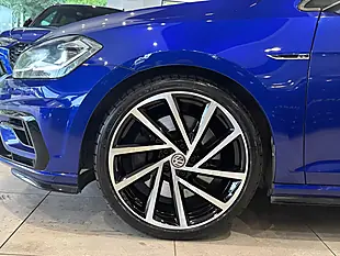 Used 2017 Volkswagen Golf Bluemotion Tech R Blue - Interior and Exterior details 6
