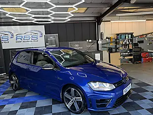 Used 2017 Volkswagen Golf Bluemotion Tech R Blue - Interior and Exterior details 8