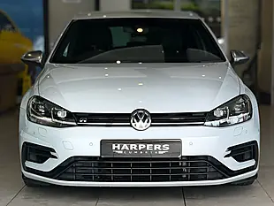 Used 2017 Volkswagen Golf Bluemotion Tech R Silver - Interior and Exterior details 2