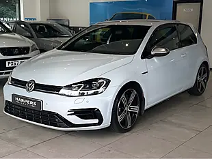 Used 2017 Volkswagen Golf Bluemotion Tech R Silver - Interior and Exterior details 3